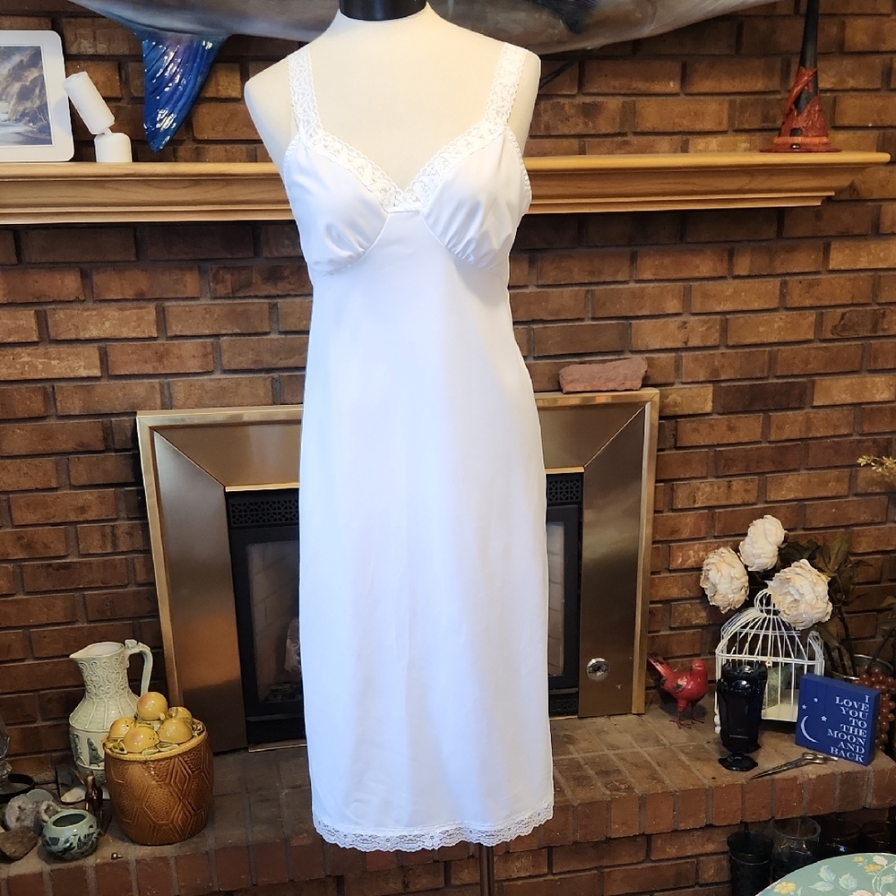 Shadowline Brand White Slip Size 36 28" Vintage Purity Culture